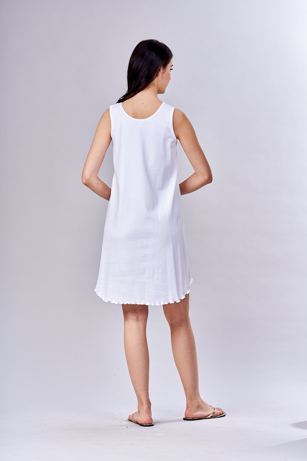 8600 Short tank gown