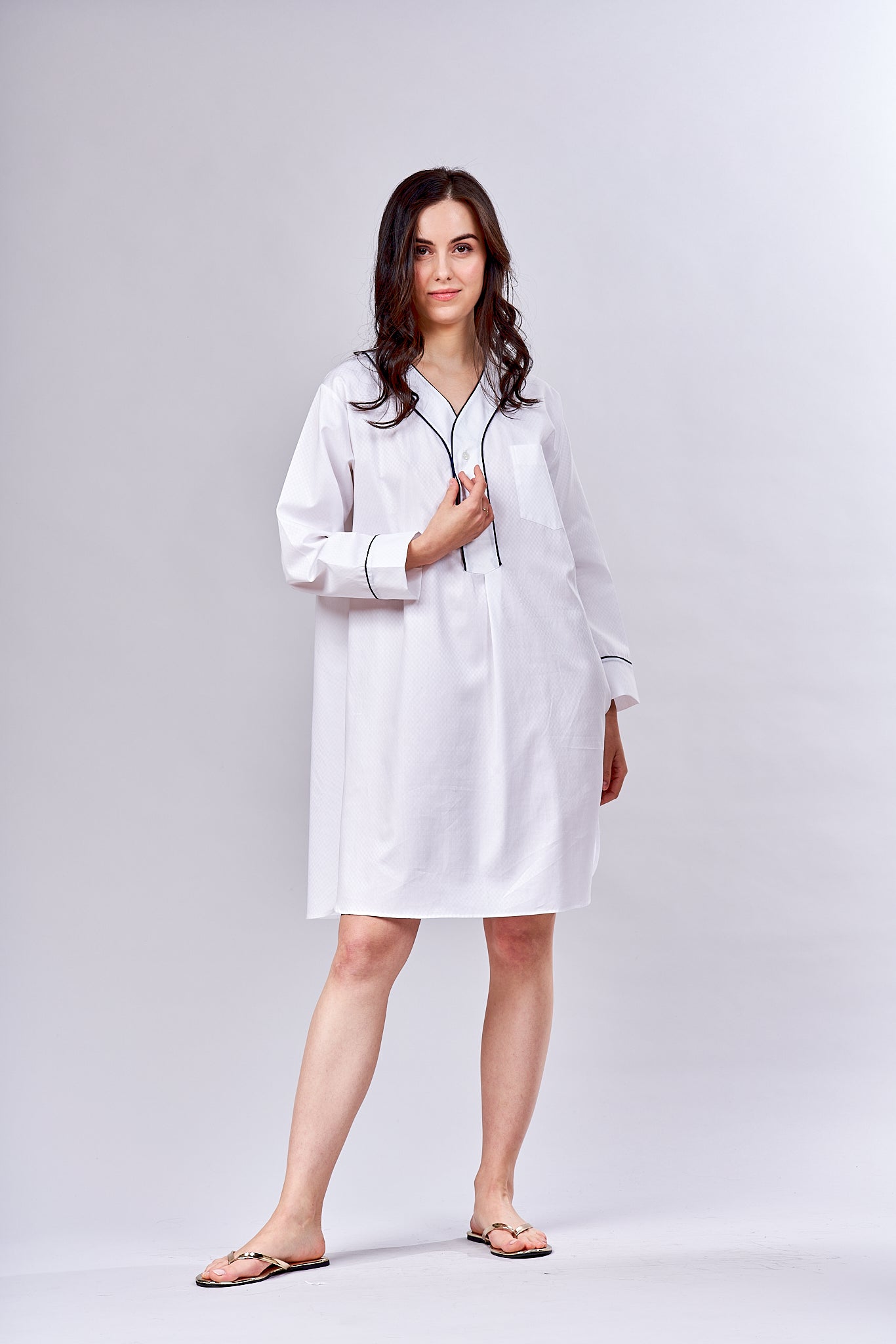 PREMIUM ALPHINE FABRICS NIGHT GOWN at Rs 350/piece