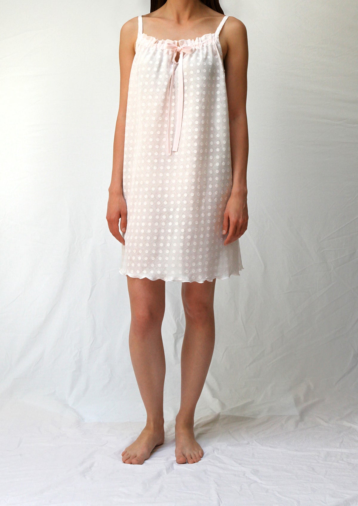 6002 Short ''Paper Bag'' gown