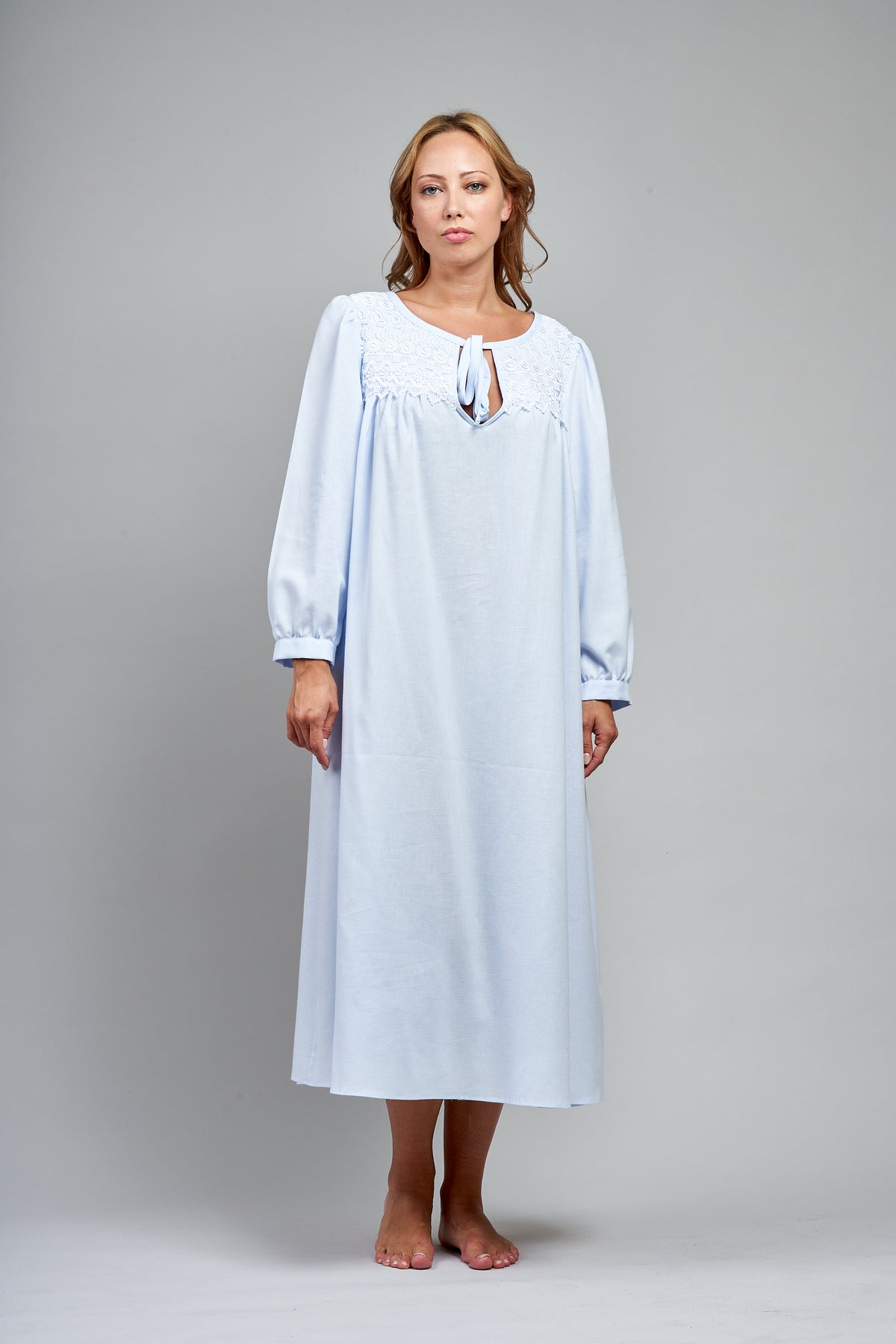 9011 Flannel Long gown with ties