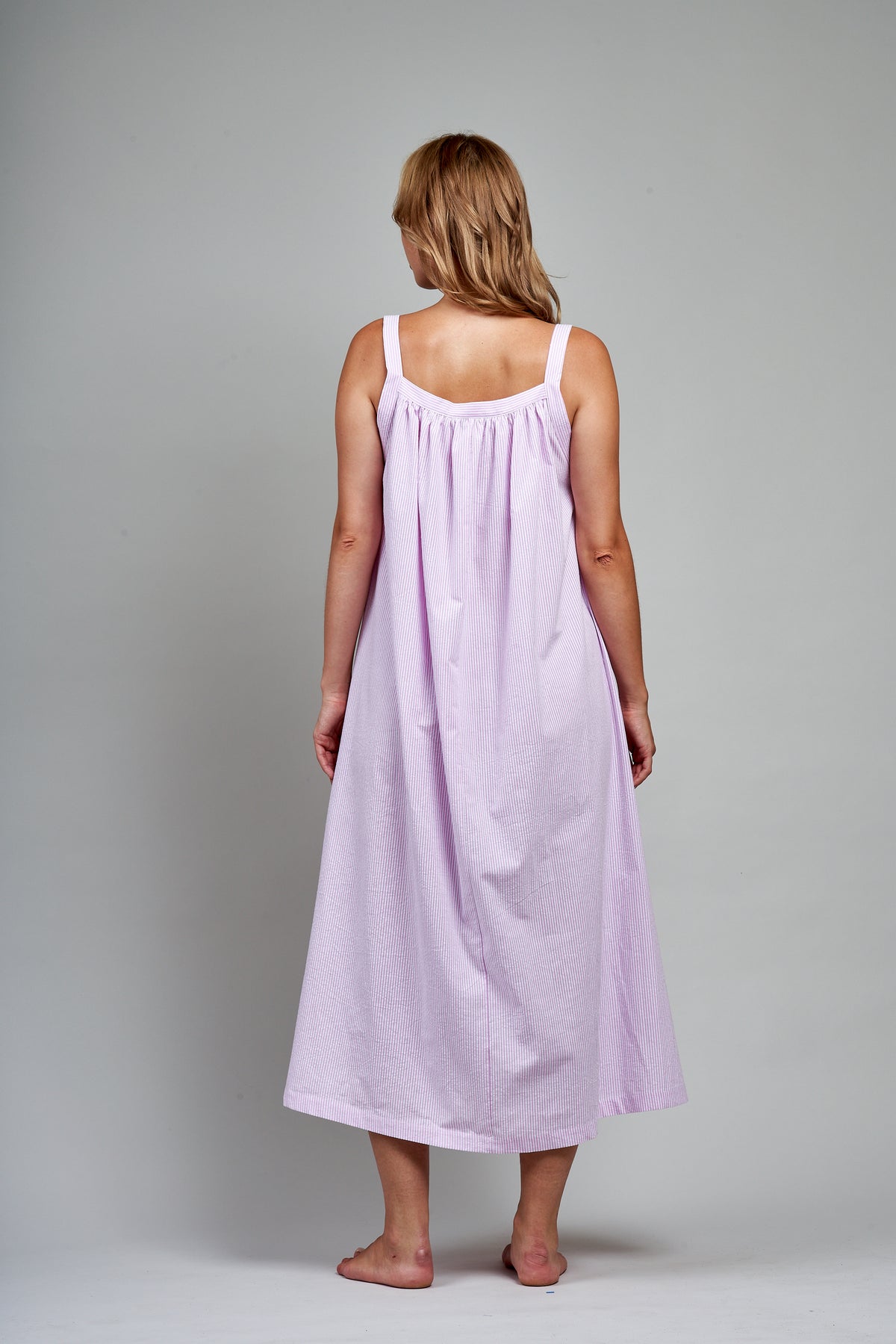 7605 Long summer gown