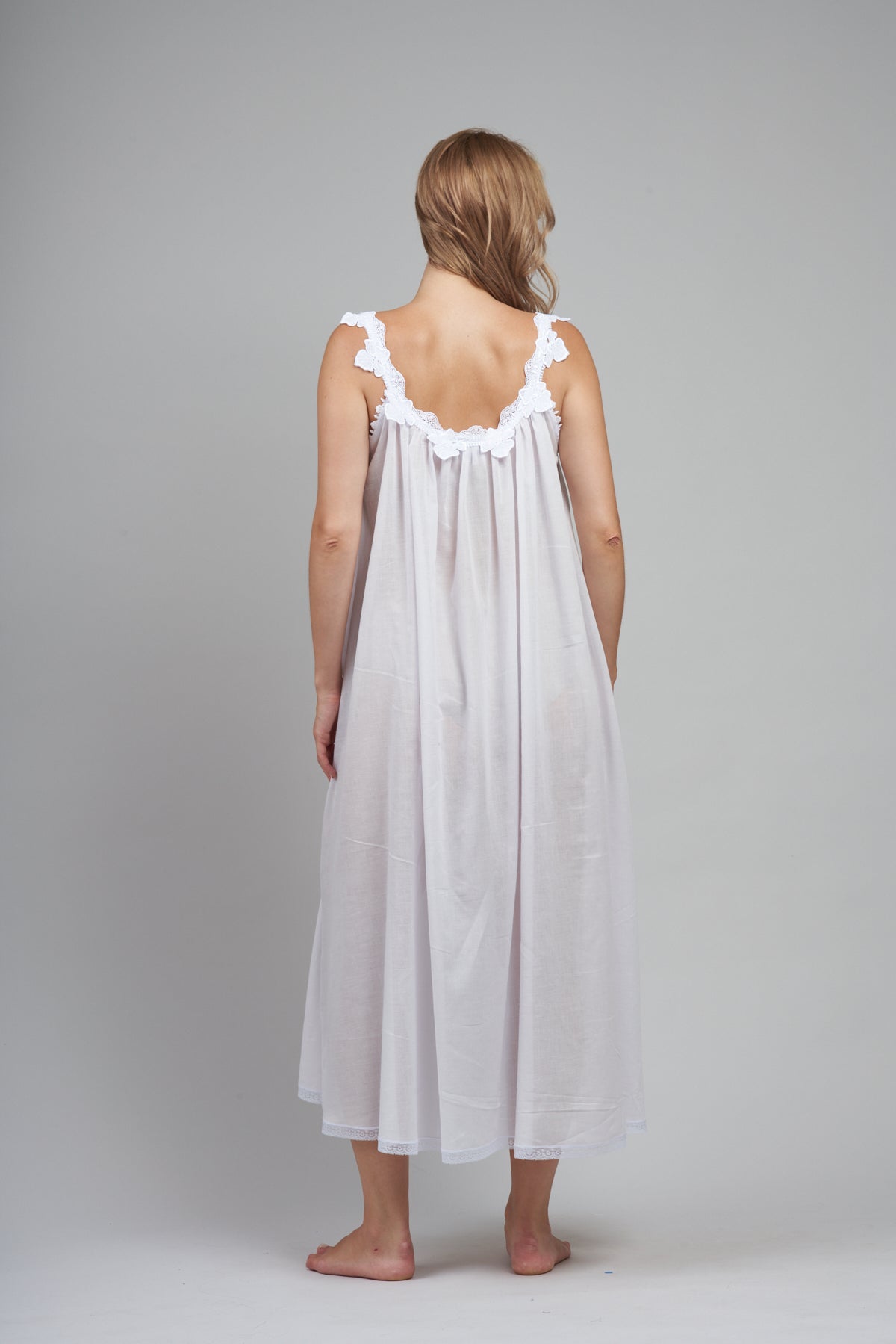 902 -  Long gown with flower sh. straps- Newly joined the Classics !