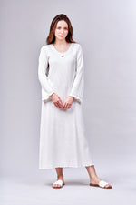 8502 Long gown with long sleeves