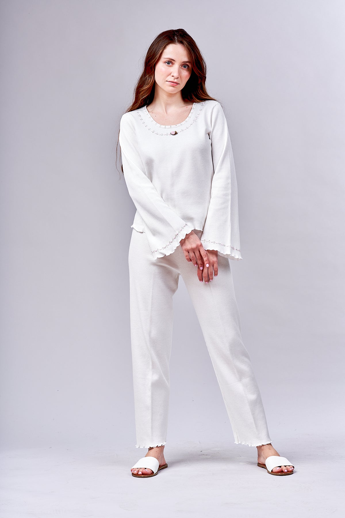 8503 Pyjamas with long sleeves