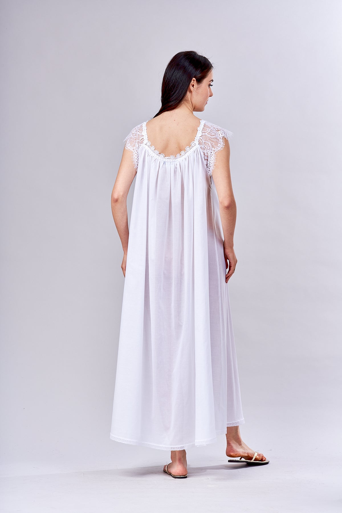 2005- Long gown with lace yoke