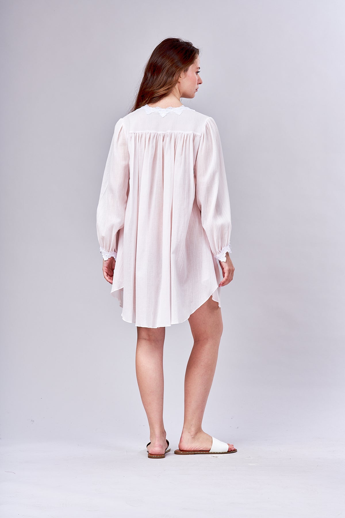 3051 Short Nightshirt with yokes