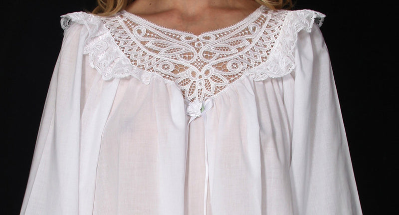 1205 - Long nightshirt with lace yoke
