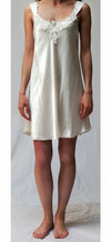 4004 - Satin biais cut,  Short Gown