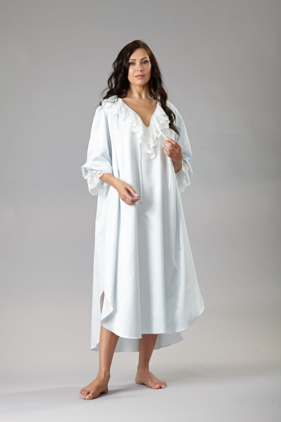 8217 - Cozy Satin Poet nightshirt