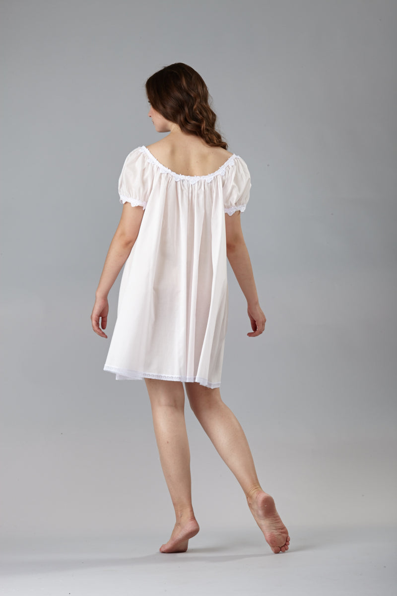 1508 - Short nightgown